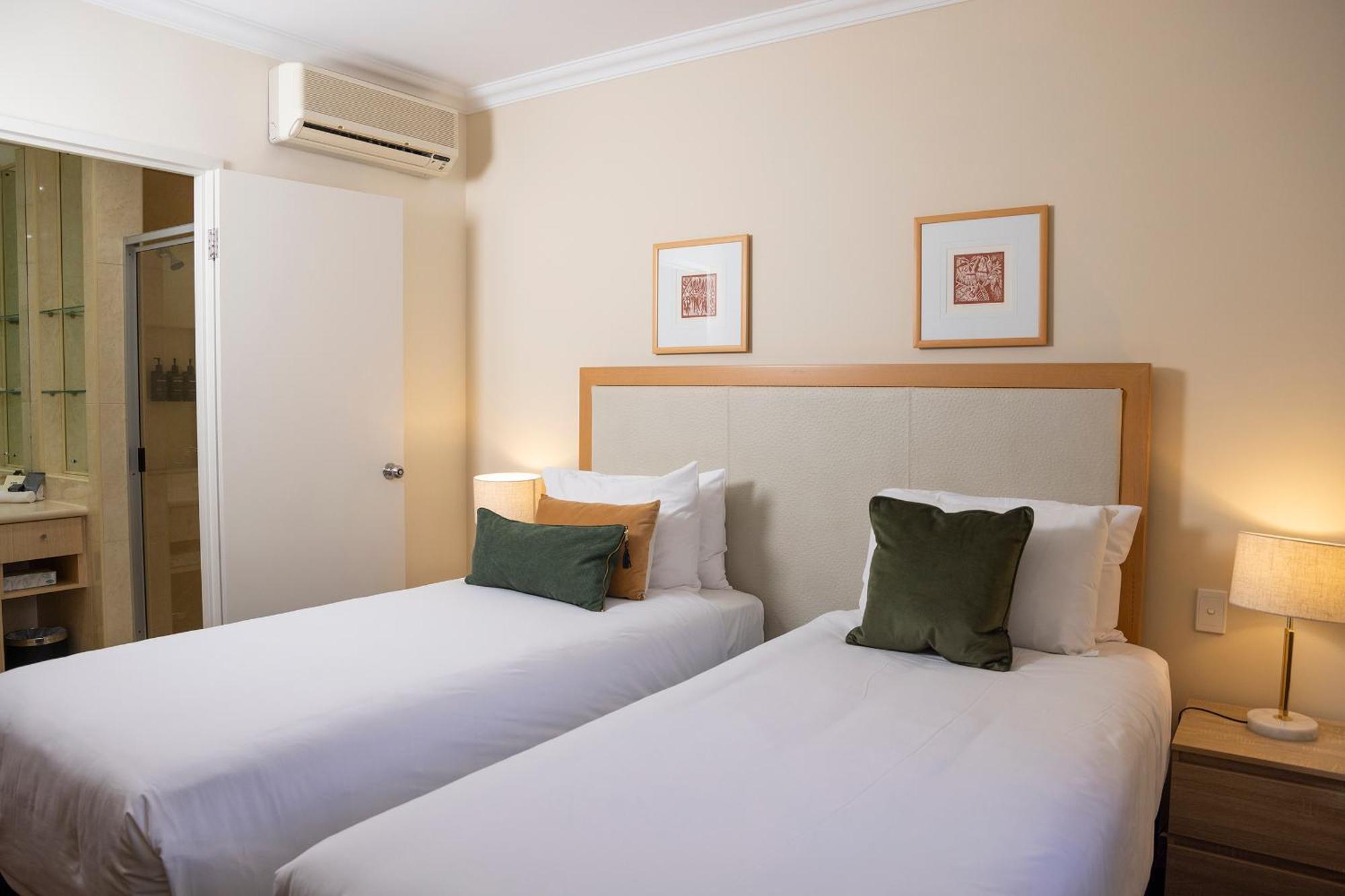 ริดเจส คัลกูลี Hotel คาลกูร์ลี ภายนอก รูปภาพ