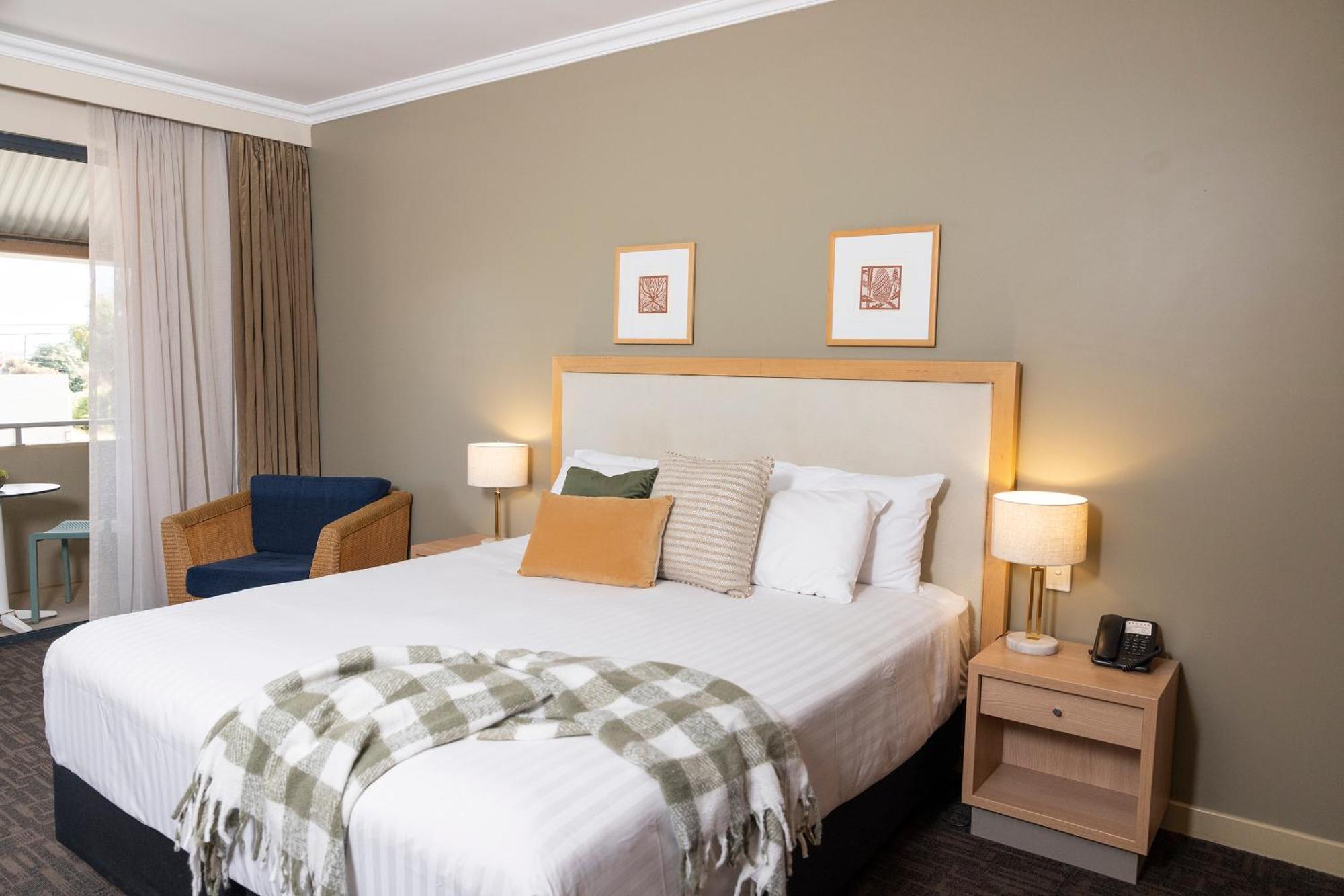 ริดเจส คัลกูลี Hotel คาลกูร์ลี ภายนอก รูปภาพ